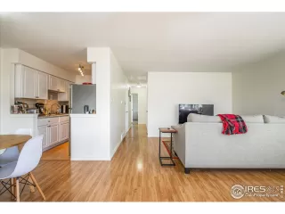 Photo #2: 983647 Listing 