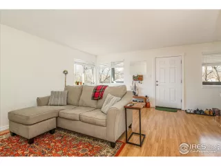 Photo #6: 983647 Listing 