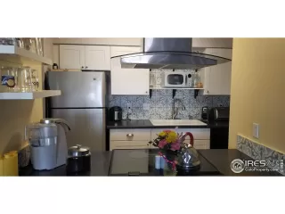 Photo #5: 983651 Listing