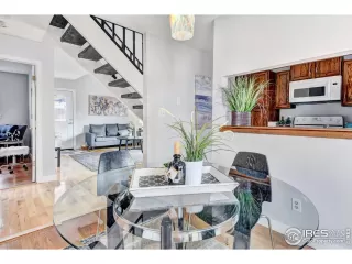 Photo #4: 983664 Listing 