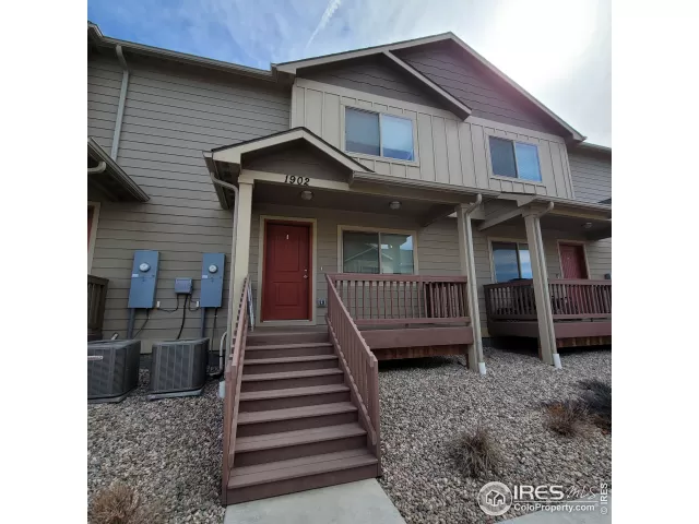 MLS: 983670 Condo For Sale