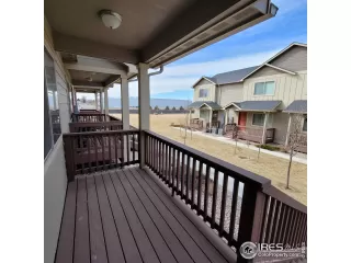 Photo #5: 983670 Listing