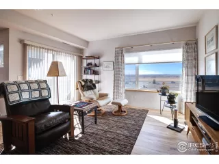 Photo #6: 983681 Listing