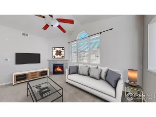 Photo #5: 983703 Listing