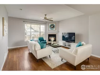 Photo #4: 983858 Listing