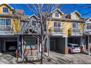 Photo #3: 984028 Listing