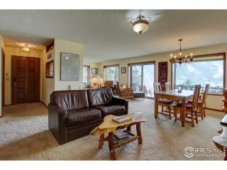 Photo #3: 984042 Listing 