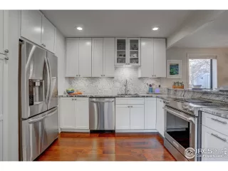 Photo #3: 984046 Listing 