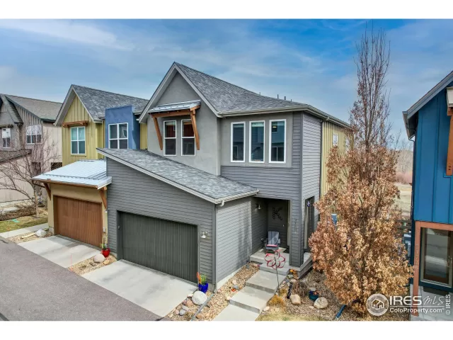 MLS: 984073 Condo For Sale