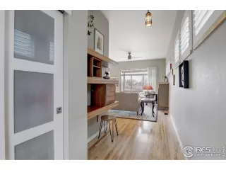 Photo #1: 984073 Listing