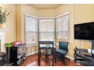 Photo #2: 984144 Listing