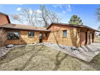 Photo #2: 984216 Listing