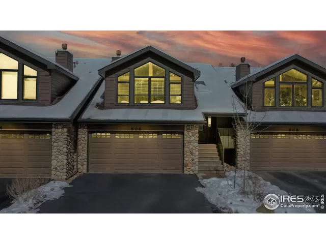 MLS: 984248 Condo For Sale