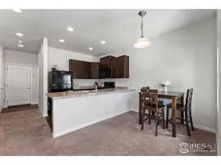 Photo #6: 984284 Listing 