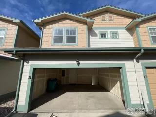 Photo #5: 984302 Listing 