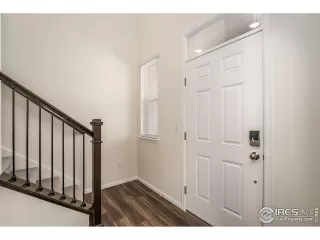 Photo #5: 984333 Listing