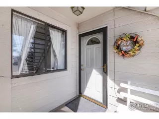 Photo #1: 984349 Listing