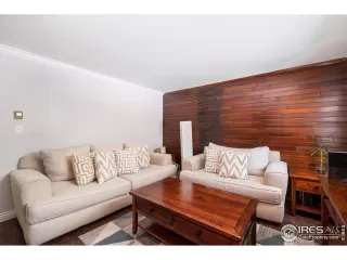 Photo #4: 984349 Listing