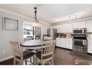 Photo #6: 984349 Listing