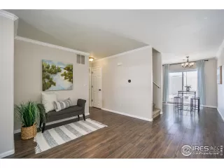 Photo #4: 984389 Listing 