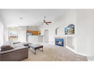 Photo #2: 984391 Listing