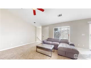 Photo #6: 984391 Listing