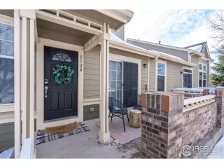 Photo #2: 984404 Listing