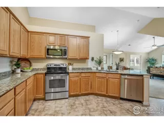 Photo #3: 984405 Listing