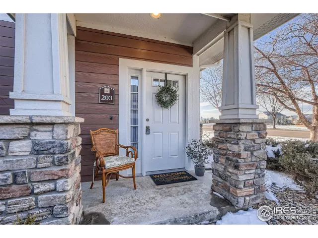 MLS: 984439 Condo For Sale