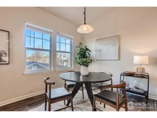 Photo #4: 984439 Listing