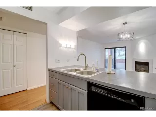 Photo #4: 9844446 Listing