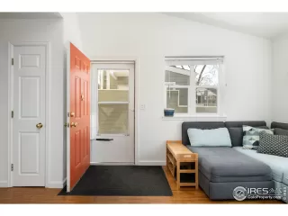 Photo #5: 984447 Listing 