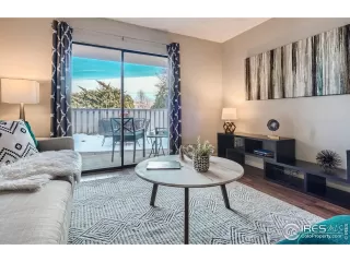 Photo #1: 984457 Listing 