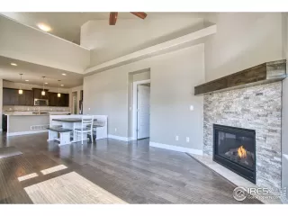 Photo #3: 984512 Listing