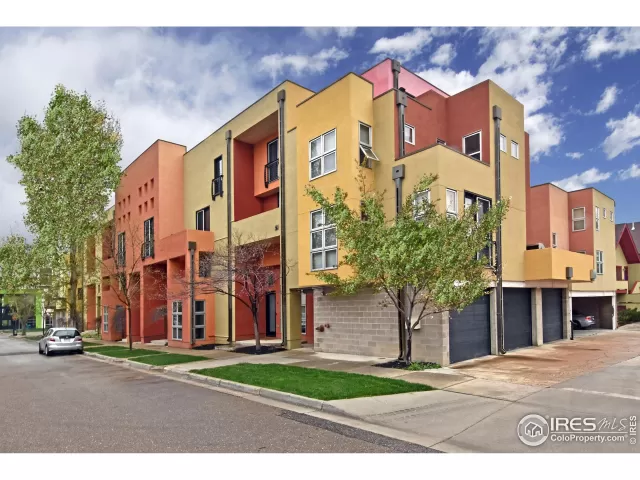 MLS: 984525 Condo For Sale