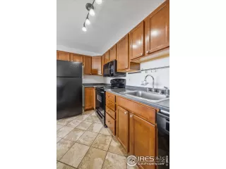 Photo #3: 984546 Listing