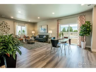 Photo #3: 984553 Listing 