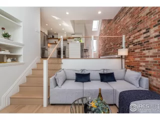 Photo #2: 984557 Listing 