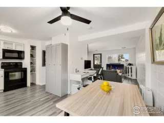 Photo #5: 984579 Listing