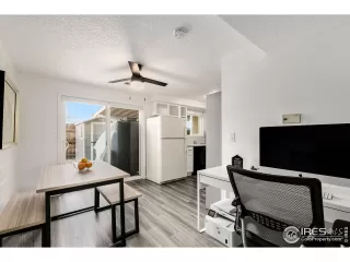 Photo #6: 984579 Listing