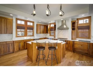More Details about MLS # 984652 : 2135 11TH ST BOULDER CO 80302