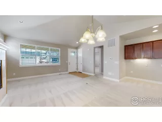 Photo #3: 984717 Listing