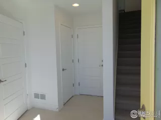 Photo #3: 984719 Listing 