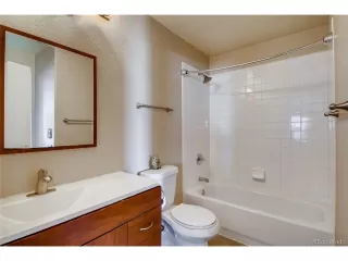 Photo #4: 9847850 Listing