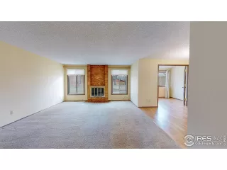 Photo #1: 984837 Listing