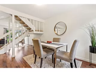 Photo #3: 9848701 Listing