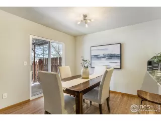 Photo #5: 984885 Listing