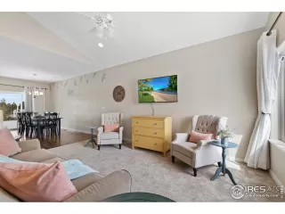 Photo #3: 984889 Listing 