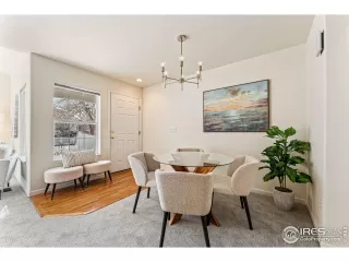 Photo #6: 984891 Listing