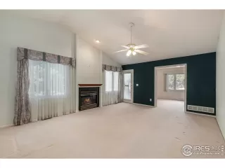 Photo #3: 984940 Listing